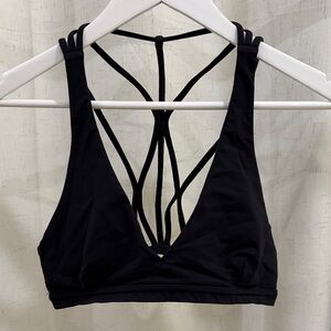 lululemon Black Strappy sports Bra size 6